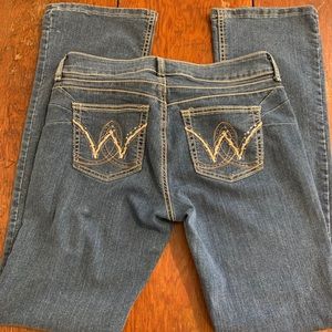 Wrangler Mae Jean